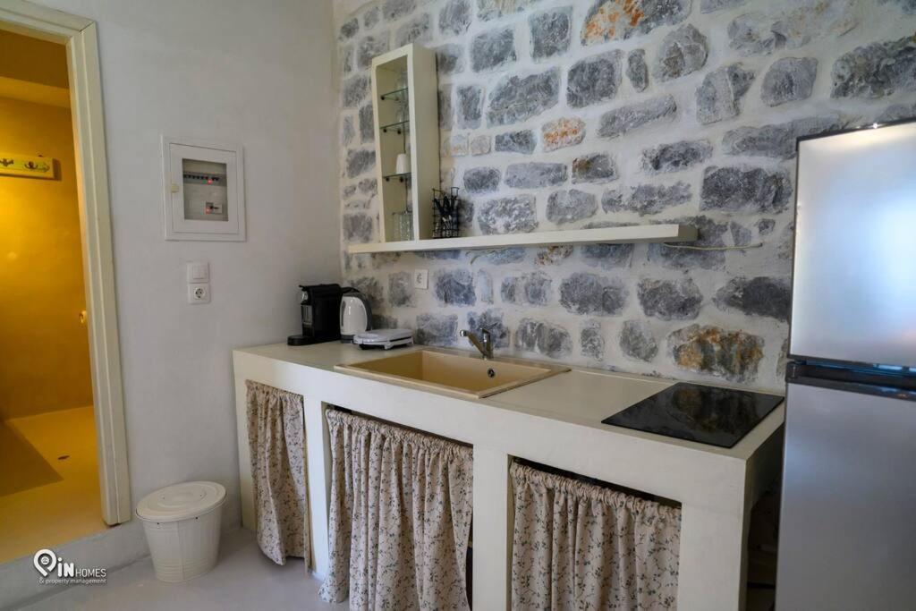 Hébergement de vacances Sikies Stone House On The