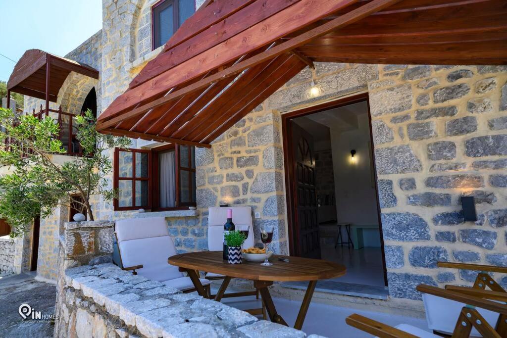 Sikies Stone House On The Ferienhaus